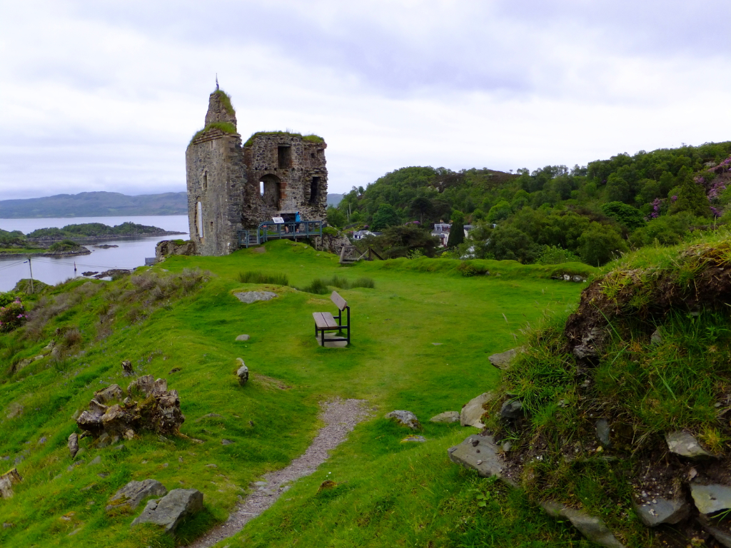 Tarbert Castle, a ruinous but picturesque old royal castle above the pretty village of Tarbert and East Loch Tarbert in Knapdale / Kintyre in Argyll.