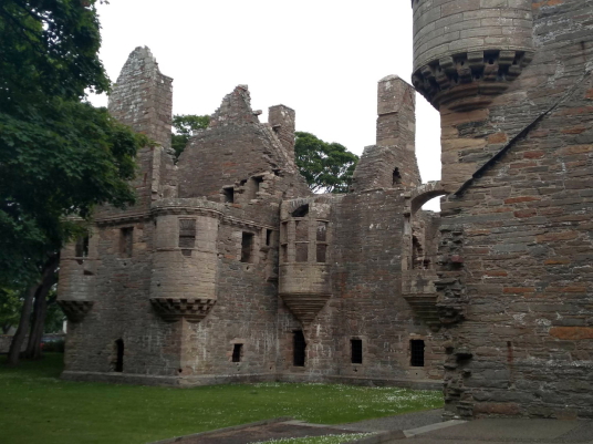 Bishops's and Earl's Palace, a fabulous complex of two ruinous palaces by St Magnus Cathedral in Kirkwall, the capital of Orkney.