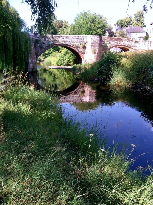 Canongate Bridge, Jedburgh Castle was once an important royal castle, Malcolm IV died here and Alexander III was married here, but it was completely demolished and the site is occupied by Jedburgh Castle Jail.